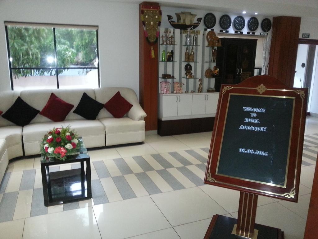Aquarock Hotel Kazhakuttam 외부 사진