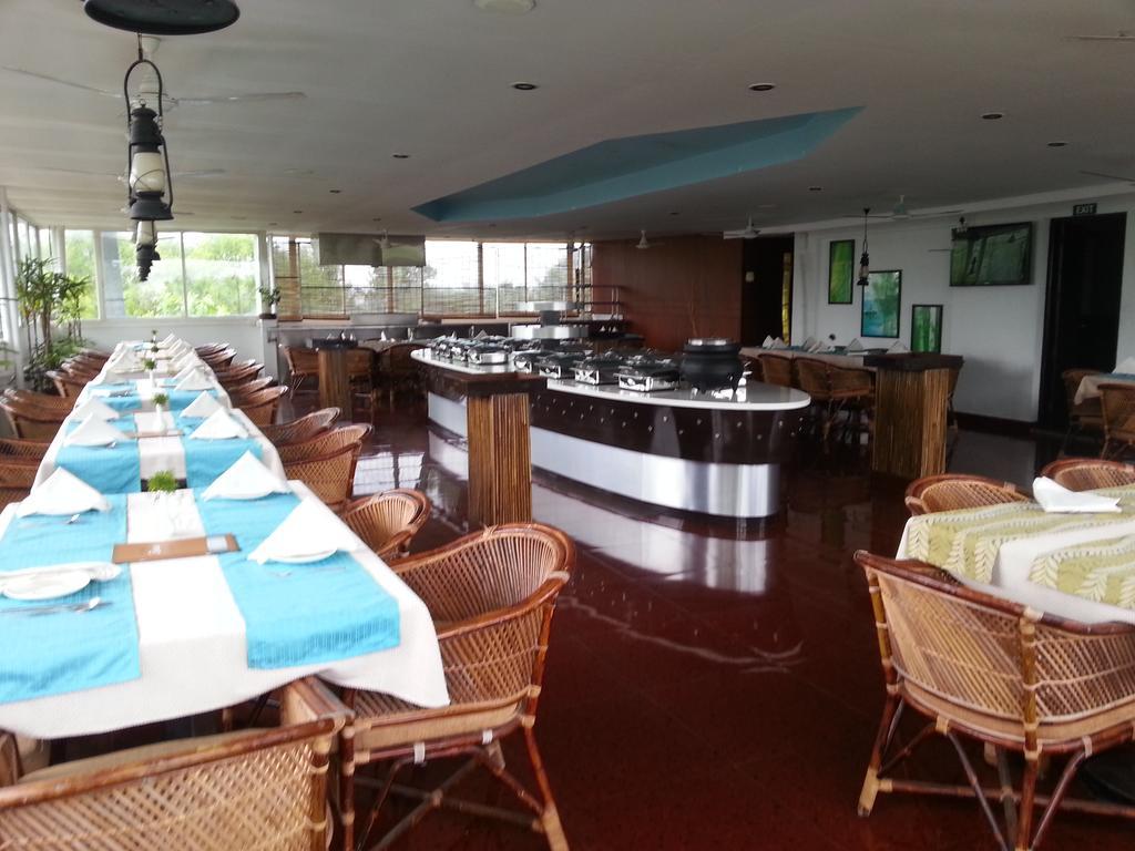 Aquarock Hotel Kazhakuttam 외부 사진