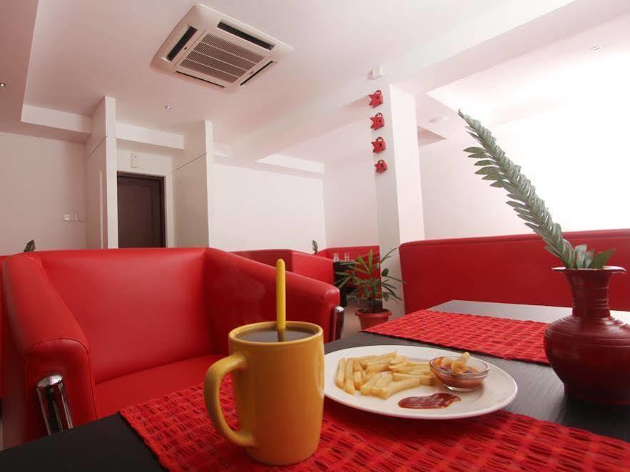 Aquarock Hotel Kazhakuttam 외부 사진